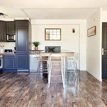 En Roussillon - Maison T3 Moderne Pour 6 Personnes - Terrasse Spacieuse - Parking Inclus - Fr-1-794-147 Сasa de vacaciones
