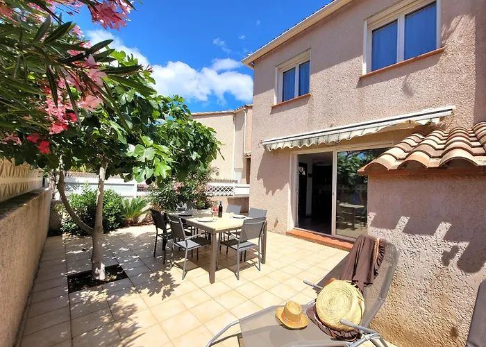 En Roussillon - Maison T3 Moderne Pour 6 Personnes - Terrasse Spacieuse - Parking Inclus - Fr-1-794-147 *