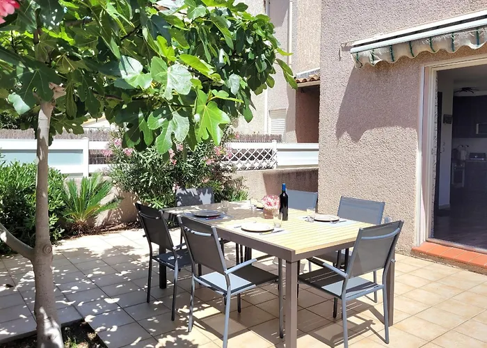 Ferienhaus En Roussillon - Maison T3 Moderne Pour 6 Personnes - Terrasse Spacieuse - Parking Inclus - Fr-1-794-147