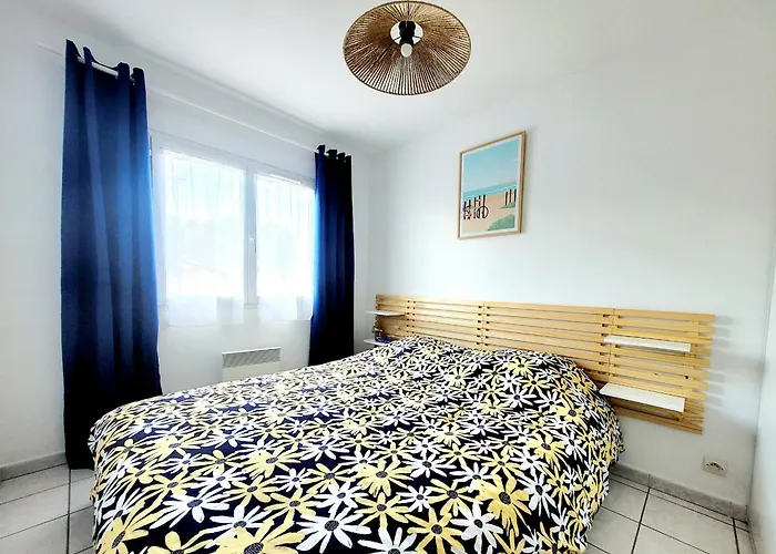 En Roussillon - Maison T3 Moderne Pour 6 Personnes - Terrasse Spacieuse - Parking Inclus - Fr-1-794-147 * Canet-en-Roussillon